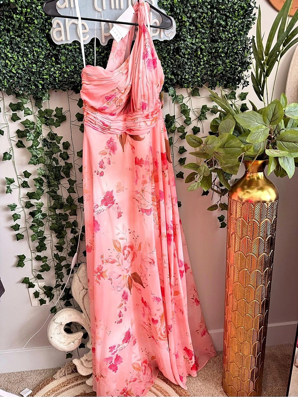 Floral Maxi Dress in Pink Like New